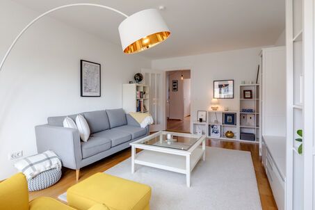 https://www.mrlodge.es/pisos/apartamento-de-3-habitaciones-munich-neuhausen-11182