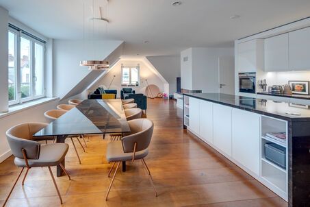 https://www.mrlodge.es/pisos/apartamento-de-3-habitaciones-munich-neuhausen-11357