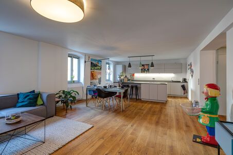 https://www.mrlodge.es/pisos/apartamento-de-2-habitaciones-munich-au-haidhausen-11414