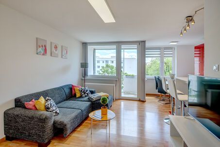 https://www.mrlodge.es/pisos/apartamento-de-3-habitaciones-munich-neuhausen-11418