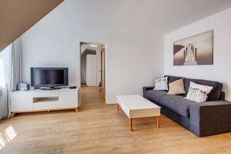 https://www.mrlodge.es/pisos/apartamento-de-2-habitaciones-munich-nymphenburg-gern-11600