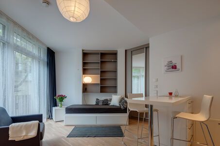 https://www.mrlodge.es/pisos/apartamento-de-1-habitacion-munich-bogenhausen-11603