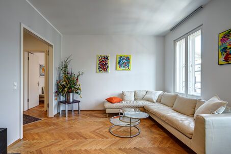 https://www.mrlodge.es/pisos/apartamento-de-3-habitaciones-munich-altstadt-11668