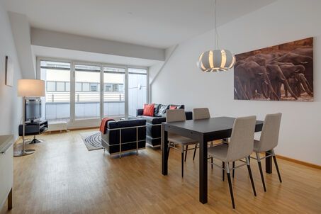 https://www.mrlodge.es/pisos/apartamento-de-3-habitaciones-munich-maxvorstadt-1170