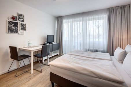 https://www.mrlodge.es/pisos/apartamento-de-1-habitacion-munich-nymphenburg-gern-11951