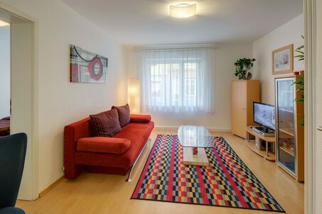 https://www.mrlodge.es/pisos/apartamento-de-2-habitaciones-munich-maxvorstadt-1215