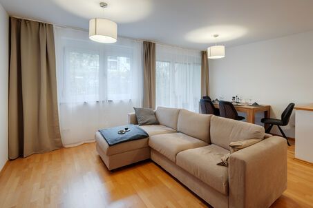 https://www.mrlodge.es/pisos/apartamento-de-2-habitaciones-munich-bogenhausen-12391