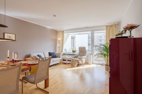 https://www.mrlodge.es/pisos/apartamento-de-3-habitaciones-munich-solln-12508