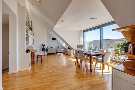 https://www.mrlodge.es/pisos/apartamento-de-4-habitaciones-munich-obergiesing-13071