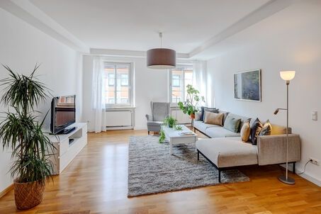 https://www.mrlodge.es/pisos/apartamento-de-4-habitaciones-munich-altstadt-13378