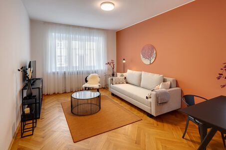 https://www.mrlodge.es/pisos/apartamento-de-2-habitaciones-munich-au-haidhausen-13528