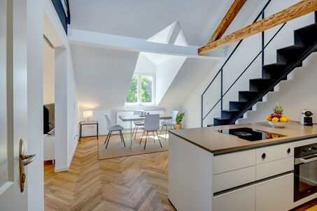 https://www.mrlodge.es/pisos/apartamento-de-3-habitaciones-munich-schwabing-west-13622