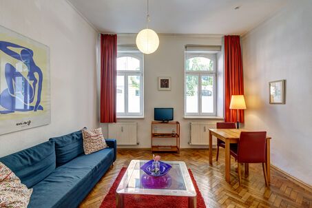 https://www.mrlodge.es/pisos/apartamento-de-2-habitaciones-munich-neuhausen-1659