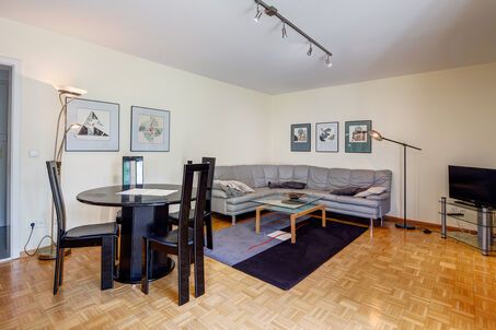 https://www.mrlodge.es/pisos/apartamento-de-2-habitaciones-munich-nymphenburg-250