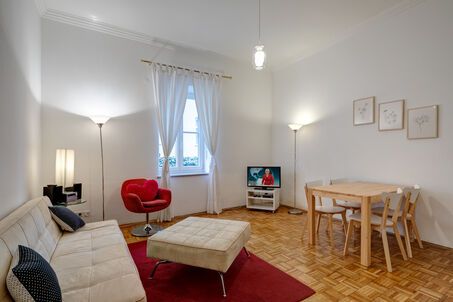 https://www.mrlodge.es/pisos/apartamento-de-2-habitaciones-munich-schwabing-2751
