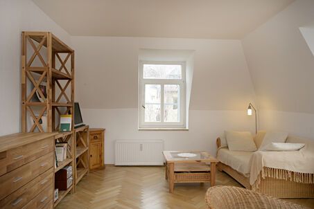 https://www.mrlodge.es/pisos/apartamento-de-3-habitaciones-munich-gaertnerplatzviertel-2776