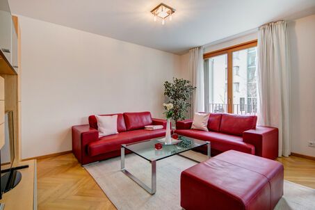 https://www.mrlodge.es/pisos/apartamento-de-4-habitaciones-munich-theresienhoehe-3239
