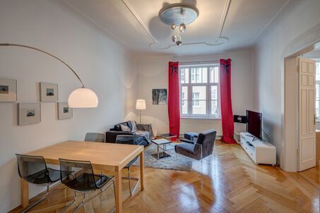 https://www.mrlodge.es/pisos/apartamento-de-3-habitaciones-munich-schwabing-376