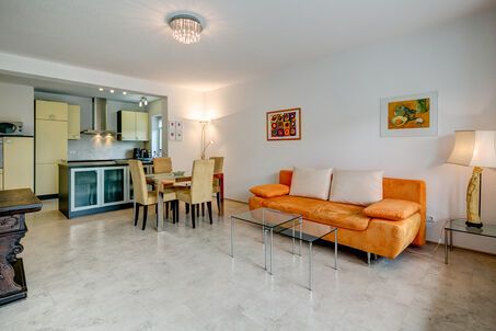 https://www.mrlodge.es/pisos/apartamento-de-3-habitaciones-munich-neuhausen-4163