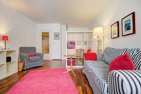 https://www.mrlodge.es/pisos/apartamento-de-1-habitacion-munich-neuhausen-4307