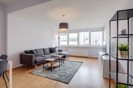 https://www.mrlodge.es/pisos/apartamento-de-2-habitaciones-munich-maxvorstadt-437