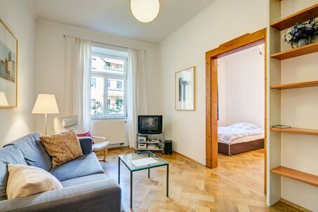https://www.mrlodge.es/pisos/apartamento-de-2-habitaciones-munich-schwabing-4610