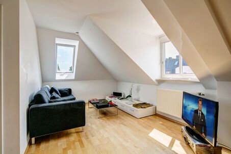 https://www.mrlodge.es/pisos/apartamento-de-2-habitaciones-munich-maxvorstadt-4683