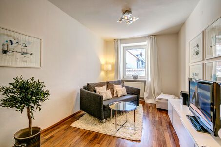 https://www.mrlodge.es/pisos/apartamento-de-2-habitaciones-munich-isarvorstadt-5166