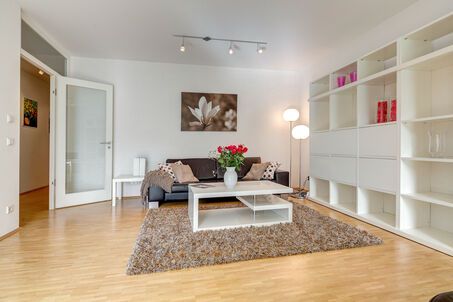 https://www.mrlodge.es/pisos/apartamento-de-2-habitaciones-munich-neuhausen-5285