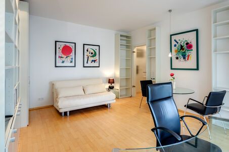 https://www.mrlodge.es/pisos/apartamento-de-1-habitacion-munich-maxvorstadt-5384