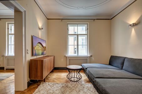 https://www.mrlodge.es/pisos/apartamento-de-3-habitaciones-munich-lehel-5612