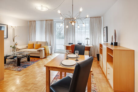 https://www.mrlodge.es/pisos/apartamento-de-1-habitacion-munich-neuhausen-5887