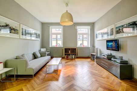 https://www.mrlodge.es/pisos/apartamento-de-3-habitaciones-munich-maxvorstadt-5891
