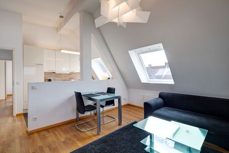 https://www.mrlodge.es/pisos/apartamento-de-2-habitaciones-munich-neuhausen-6343