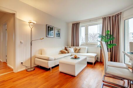 https://www.mrlodge.es/pisos/apartamento-de-3-habitaciones-munich-bogenhausen-6788