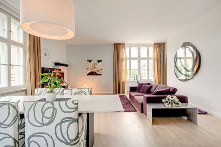 https://www.mrlodge.es/pisos/apartamento-de-3-habitaciones-munich-isarvorstadt-6930