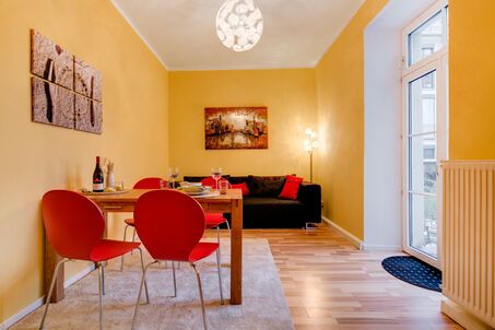 https://www.mrlodge.es/pisos/apartamento-de-2-habitaciones-munich-neuhausen-7528