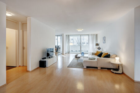 https://www.mrlodge.es/pisos/apartamento-de-4-habitaciones-munich-schwabing-7670