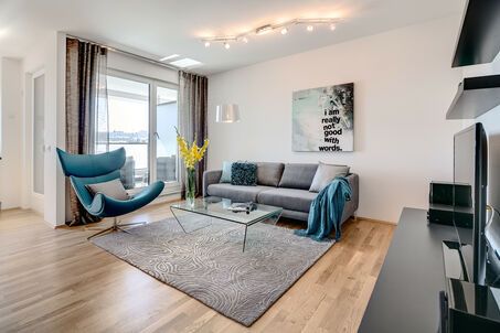 https://www.mrlodge.es/pisos/apartamento-de-2-habitaciones-munich-nymphenburg-8090