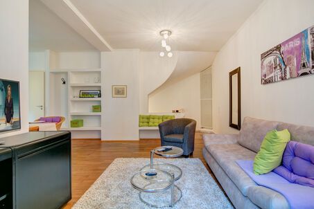 https://www.mrlodge.es/pisos/apartamento-de-2-habitaciones-munich-schwabing-8176