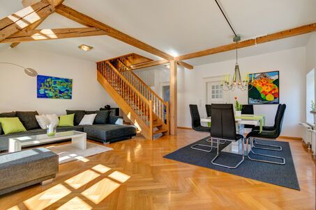https://www.mrlodge.es/pisos/apartamento-de-5-habitaciones-munich-nymphenburg-8489
