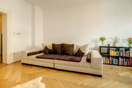 https://www.mrlodge.es/pisos/apartamento-de-3-habitaciones-munich-maxvorstadt-8519