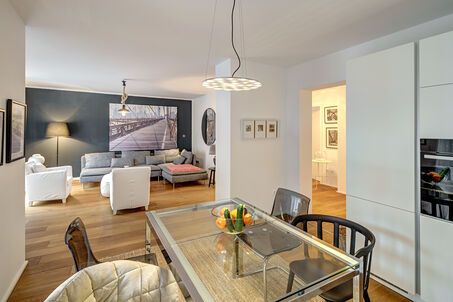 https://www.mrlodge.es/pisos/apartamento-de-3-habitaciones-munich-maxvorstadt-8967