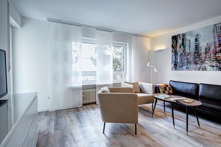 https://www.mrlodge.es/pisos/apartamento-de-3-habitaciones-munich-nymphenburg-9087
