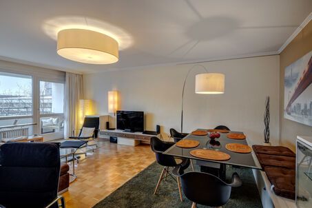 https://www.mrlodge.es/pisos/apartamento-de-2-habitaciones-munich-schwabing-west-9468