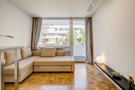 https://www.mrlodge.es/pisos/apartamento-de-1-habitacion-munich-neuhausen-9615