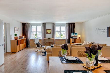 https://www.mrlodge.es/pisos/apartamento-de-2-habitaciones-munich-maxvorstadt-9733