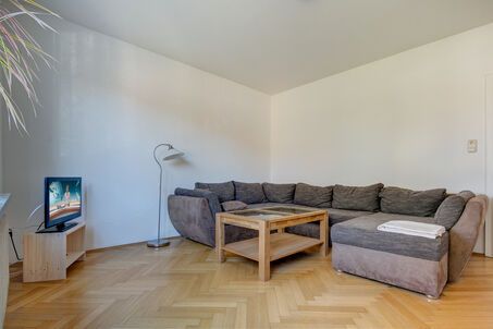 https://www.mrlodge.es/pisos/apartamento-de-2-habitaciones-munich-pasing-9830