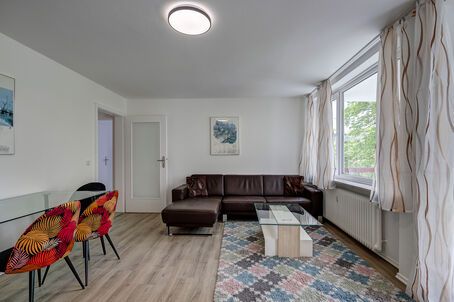 https://www.mrlodge.es/pisos/apartamento-de-3-habitaciones-munich-bogenhausen-9880